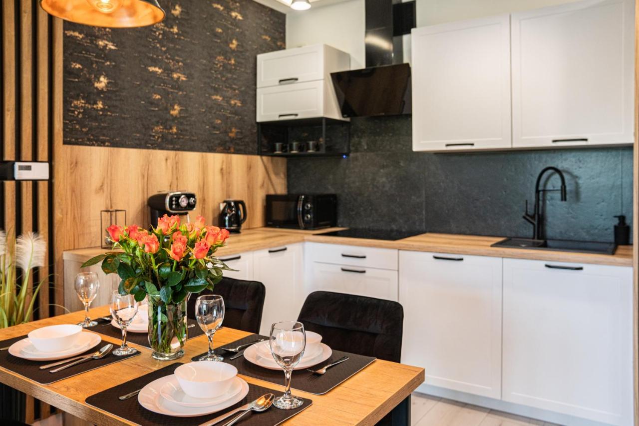 Apartament Duzy Staw Apartment Jelenia Gora Luaran gambar
