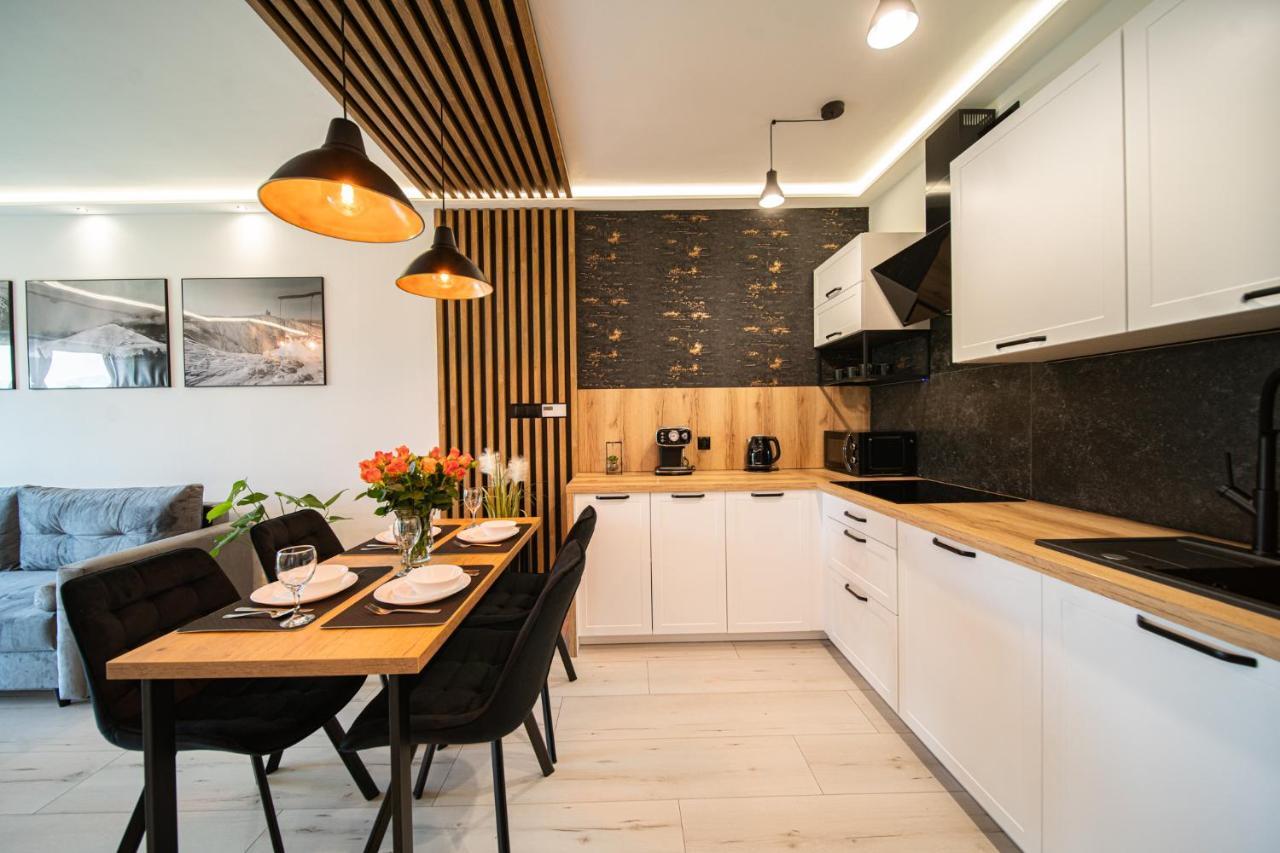 Apartament Duzy Staw Apartment Jelenia Gora Luaran gambar