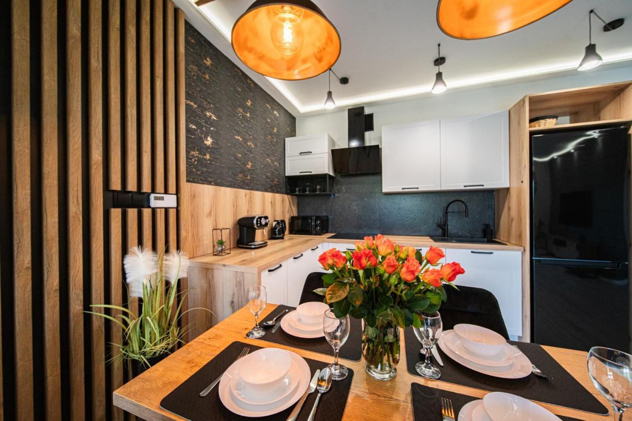 Apartament Duzy Staw Apartment Jelenia Gora Luaran gambar