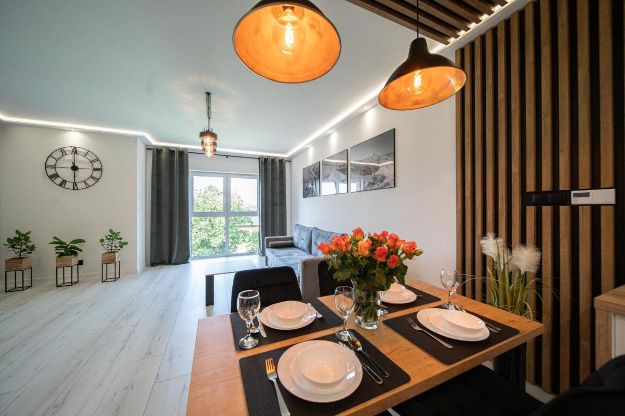 Apartament Duzy Staw Apartment Jelenia Gora Luaran gambar